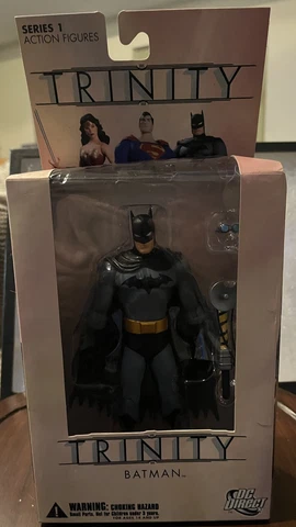 Brand New DC Direct Collectibles Trinity Series 1 Batman 6” Action Figure Cover