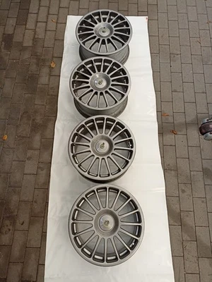 OZ RACING FELGEN Felgensatz 8x17 et 35 5x112 / 5x100 Supertourismo - Bild 1 von 4