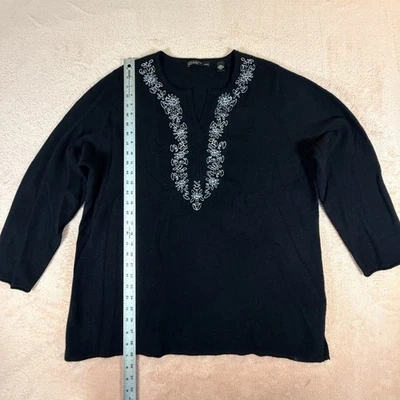 Lord & Taylor Womens 3XL Black 100% Cashmere V-Neck Sweater Embroidered - Image 1 of 4