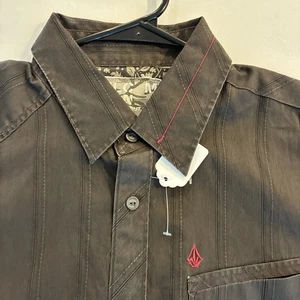 Men’s Volcom Short Sleeve Button-Down Shirt, Brown, Medium - Picture 1 of 7