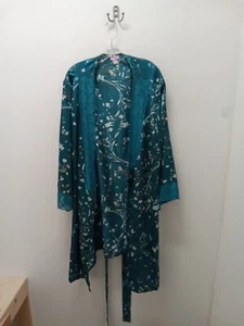 AMOUREUSE WOMEN'S ROBE, SIZE 26/28 3X, (ID#2211183-502) - Picture 1 of 2