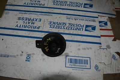 Honda CBR600F4i 1999–2006 гудок в сборе — от оригинального производителя 38120-MBW-600 - Изображение 1 из 2