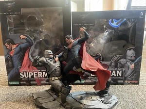 Kotobukiya Batman Vs Superman: Dawn of Justice 1/10 Scale ARTFX Statues - Picture 1 of 13