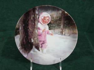 Donald Zolan Collector Plate SNOWY ADVENTURE - Picture 1 of 3