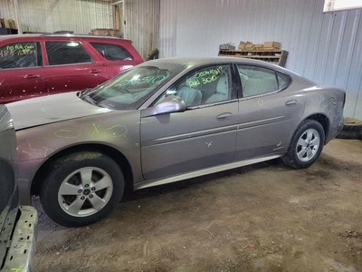 Soporte de núcleo de radiador compatible con 97-08 GRAND PRIX 2071912 Foto 1 de 4