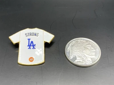 Los Angeles Dodgers 76 Pin & .999 1 Oz Silver Round Indian/Buffalo  - Image 1 of 4
