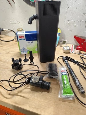 Filtro, pompa, riscaldatore, mini oxydator, distributore, strisce x acquario - Immagine 1 di 2