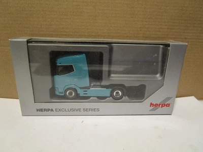 HERPA     --   SZM --- in   türkis neutral    -- DAF XG - Bild 1 von 2
