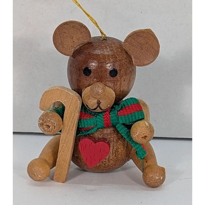 Enfeite de Natal vintage de madeira urso de pelúcia bengala doce coração vermelho Taiwan Kitsch - Imagem 1 de 4