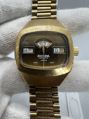 Vintage Sicura Jump Hour Digital Automatic Swiss Made Men’s Wrist Watch – 40mm - Image 1 of 4