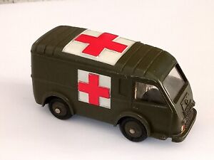 Dinky Toys Ambulance Militaire