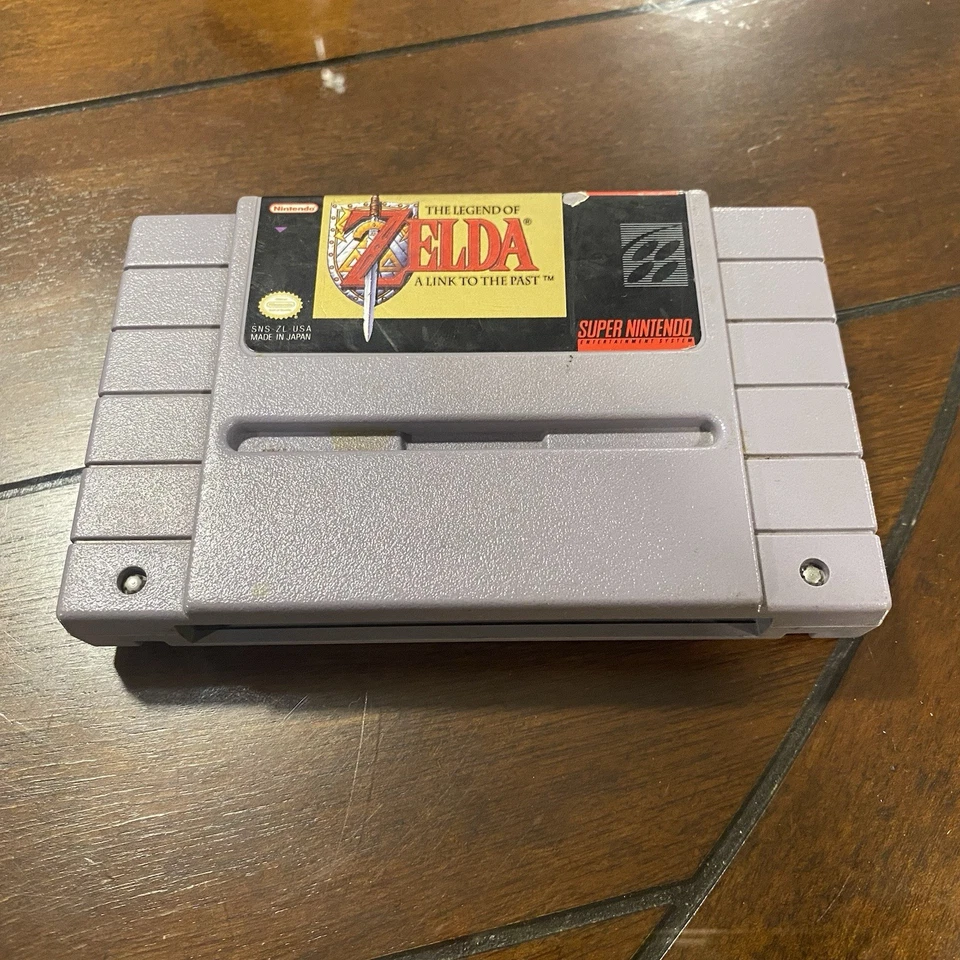 The Legend of Zelda: A Link to the Past (Nintendo SNES, 1992) - Image 1 of 1