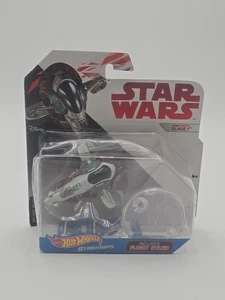 New Disney Star Wars Hot Wheels Starships Boba Fett Slave 1 Include Flight Stand - Picture 1 of 2