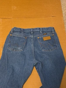 Wrangler Jeans Mens 34x30 Blue Cowboy Cut 13MWZ Western Rodeo Dark Wash Denim - Picture 1 of 6