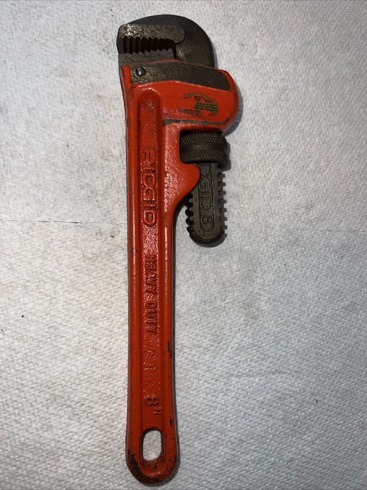 Vintage RIDGID 8 Inch Heavy Duty Pipe Wrench The Ridge Tool Co. Elyria Ohio USA - Image 1 of 4