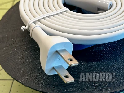 OEM Apple AC Power Cord for Mac Mini, Airport, Time Capsule, C7 C8 2 Prong - Image 1 of 4