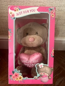 Card Factory Hugs Teddy Bear ‘World’s Best Mum’ Holding Heart Soft Toy Plush 11” - Picture 1 of 5