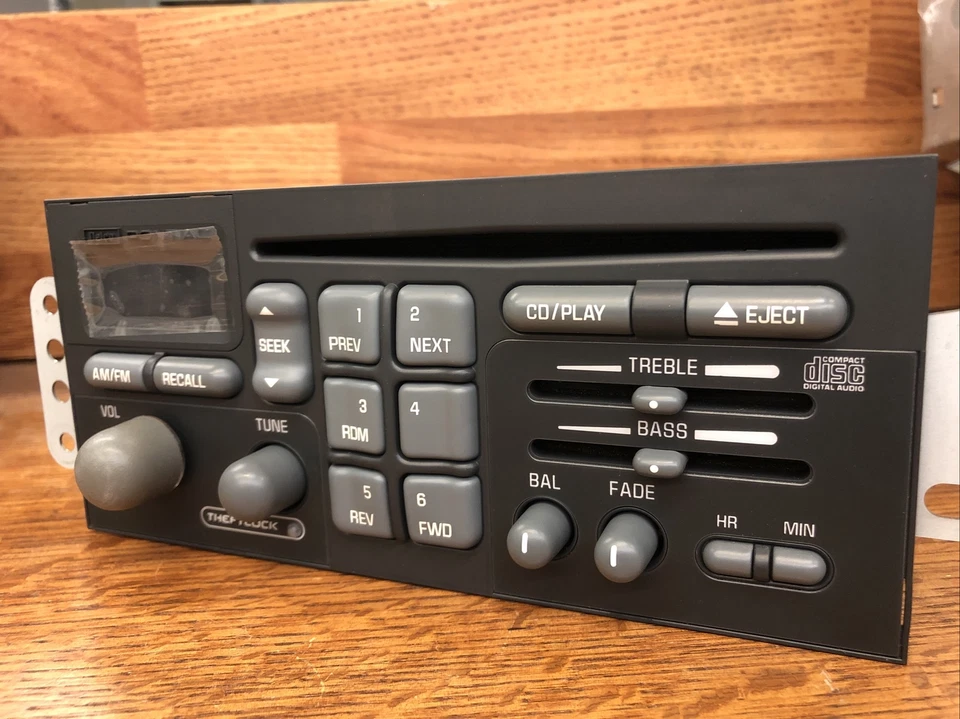 Pontiac Firebird 1994-2003 transmisión automática Firehawk DELCO CD RADIO estéreo 2 bandas ecualizador ecualizador Foto 1 de 4