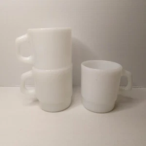 ANCHOR HOCKING 3 vintage mugs plain white milk glass oven proof USA retro set - Picture 1 of 9