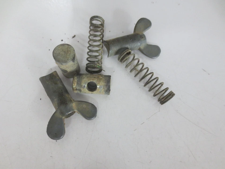 2003 Yamaha Kodiak 400 2wd Used OEM Rear Brake Spring Spacer Nut — 第 1/1 张图片