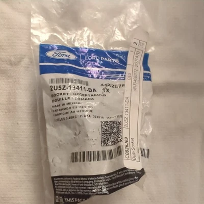 Enchufe de bombilla de señal de giro de freno trasero 1 pieza 2U5Z-13411-DA  Foto 1 de 4