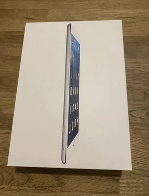 Apple iPad Air 1st Generation 9.7 Inch Tablet Wifi 128GB - Image 1 of 4