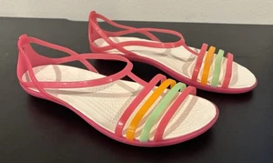 Sandalias Crocs Isabella Corte Tirantes Rosa Caliente Jalea Verano Mujer Talla 11 NUEVAS - Imagen 1 de 6