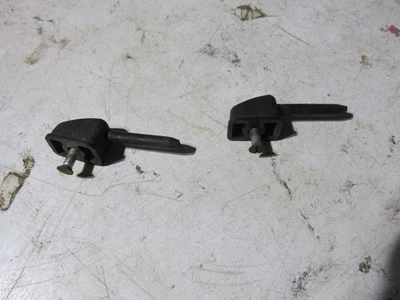 КРЕПЛЕНИЯ КОЗЫРЬКА TRIUMPH SPITFIRE 1 пара - Изображение 1 из 2