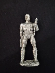 Zinn PUNISHER Superheld Avengers Marvel Silber Metall Figur 2 1/2" - Bild 1 von 4