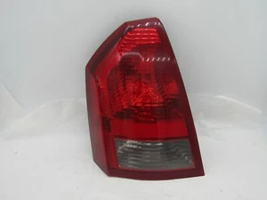 Chrysler 300 2005 2006 2007 Left Driver Taillight - Bild 1 von 4