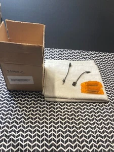 Truck-Lite 35080Y Clearance Marker Light model 35 Diamond, yellow lot of 2 - Picture 1 of 7