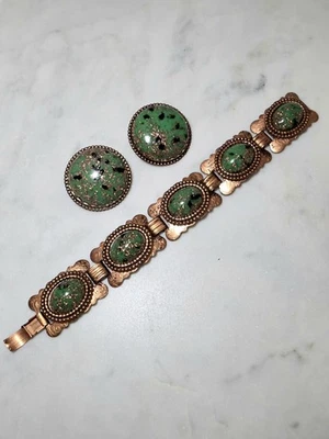 Juego de pulsera y pendientes Lucita confeti cobre y verde Foto 1 de 4