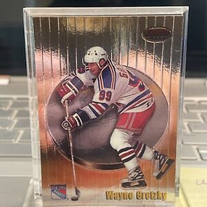 Wayne Gretzky 1999/ '00 Bowman's Best #3 - New York Rangers HOF Free Shipping
