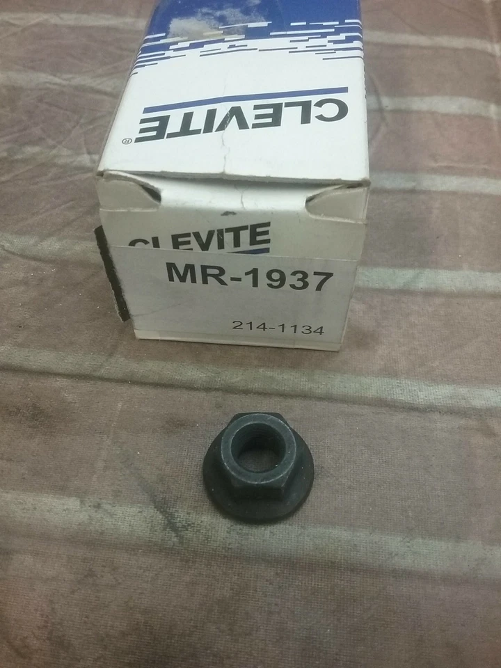 Clevite Engine Rocker Arm Nut Part No MR-1937 QTY 1 - Image 1 of 3