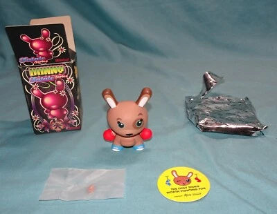 3" ALEX = Alexandra Anderson Kangaroo complete Kidrobot Dunny 2010 Fatale vinyl - Image 1 of 4