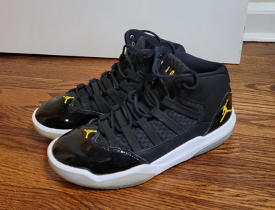 Air Jordan Max Aura Black Gold Colorway, Style AQ9084-041, Men's US 10, Used - Image 1 of 4