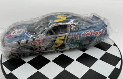 TERRY LABONTE #5 KELLOGG'S IRON MAN 2002 RACING CHAMPIONS BRUSHED METAL 074/504 - Image 1 of 4