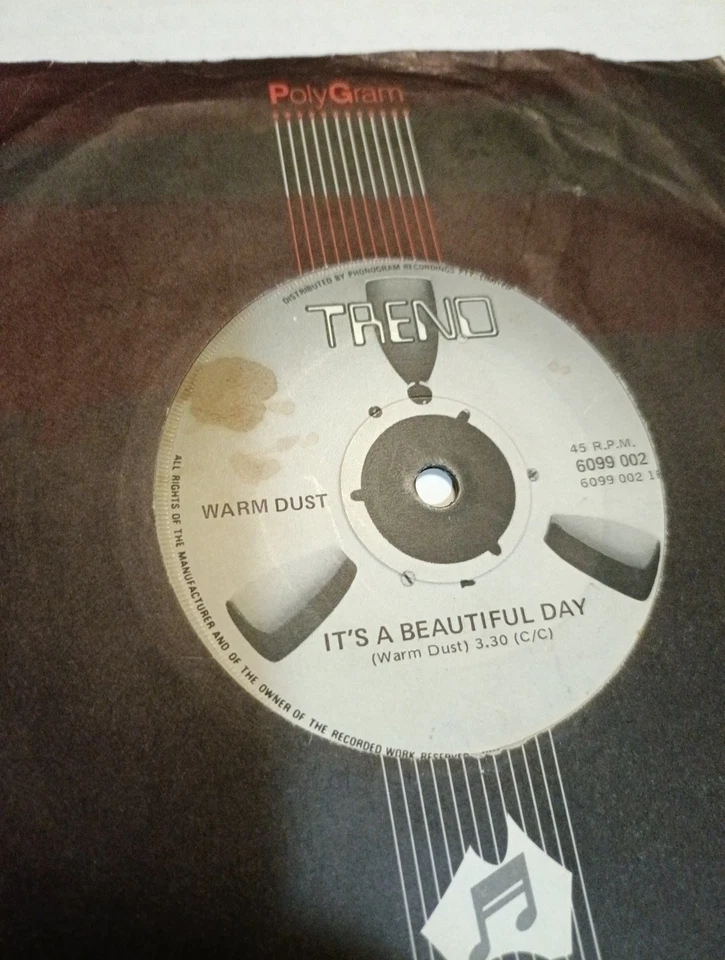 Warm Dust ‎– It's A Beautiful Day   7"  G - Image 1 of 2