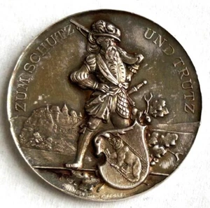 SWITZERLAND ZUM SCHUTZ UND TRUTZ SILVER MEDAL 1891 BERN KANTONAL SCHUTZFEST 45mm - Picture 1 of 2