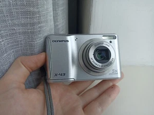 🔥Olympus X-43 Silver 14.0MP digital compact camera🔥WORKing FULL SET READ!🔥 - Picture 1 of 7