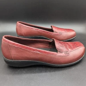 Clarks Bendables loafers Womens 9.5 Wide Red Croc Leather slip on Comfort shoes - Picture 1 of 9