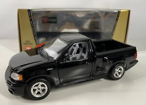 Bburago Gold Collection Ford SVT F150 Pickup 1:21 Die Cast Car - in Box, Silver