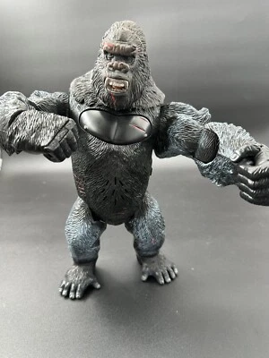 Figura de acción rugiente King Kong 2005 Playmates 11" funciona Foto 1 de 4