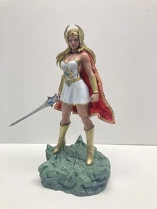 He-Man Masters Of The Universe MOTU 21 cm. Große She-Ra Princess of Power Figur - Bild 1 von 11