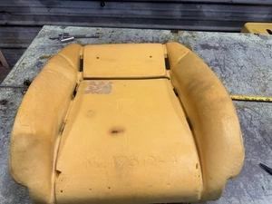 05-06 OUTLANDER  Right Passengers Side Front Seat Back Cushion - Picture 1 of 20