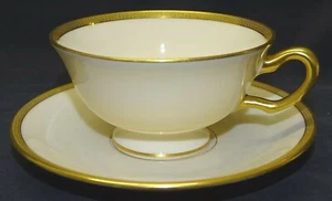 Taza y platillo de esmoquin Lenox - Borde dorado en relieve - Imagen 1 de 5