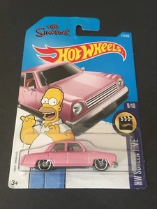 2016 Hot Wheels The Simpsons Family Car Error 1/1 No Name on Card RARE - Picture 1 of 4