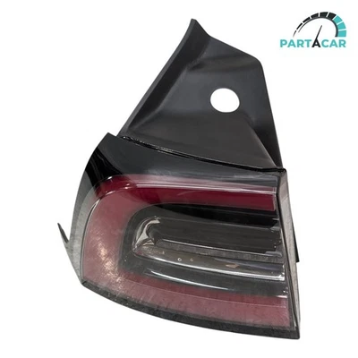 Luz trasera izquierda LED 2021-2023 Tesla Modelo 3 Y 3 pines OEM SCUFF Foto 1 de 4