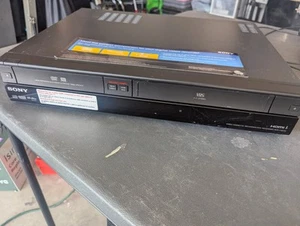 Sony RDR-VX535 VHS VCR/DVD Recorder Combo HDMI No Remote- TESTED Working - Picture 1 of 11