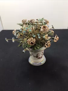 1978 Jane Hutcheson Emaille Blumen mit Schmucksteinen in Vase von Gotham Company 5”X4” - Bild 1 von 7